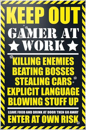 Keep Out Poster - Gamer At Work Maxi