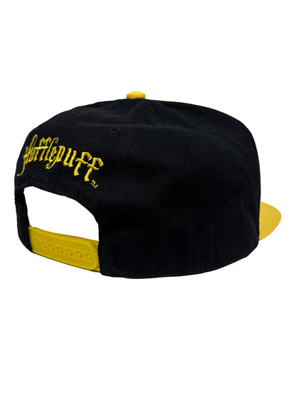 Harry Potter Hufflepuff Badge Black/Yellow Snapback Cap
