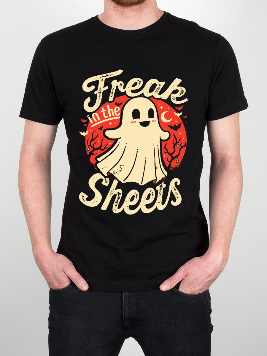 Halloween Freak In The Sheets Men's Black T-Shirt