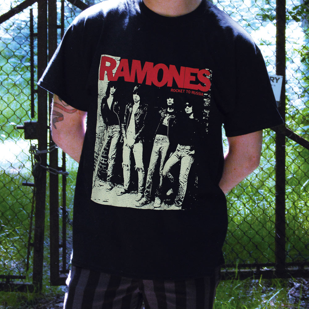 Ramones Rocket To Russia Men's Black T-Shirt